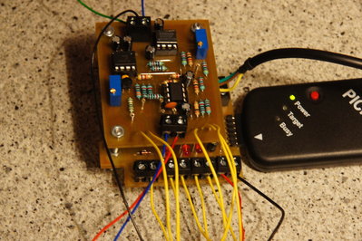 logic on bottom board, analog circuit on top
