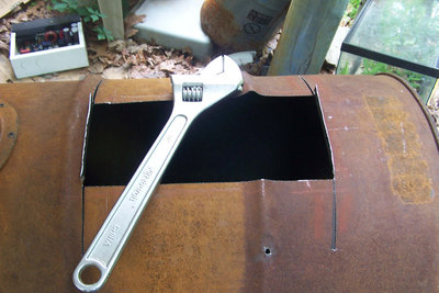 That's not a wrench.  THIS is a wrench.